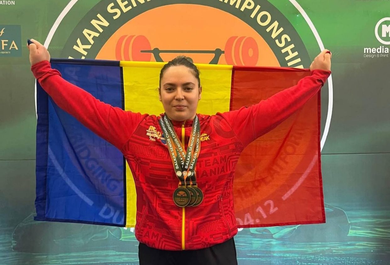 Haltere: Alexandra Alexe, triplă campioană balcanică